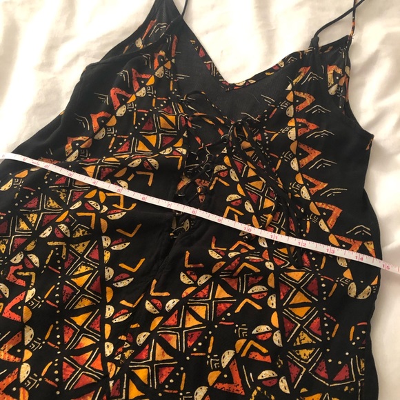 UO silence + noise black tribal lace up tank top! NWOT - Picture 12 of 12